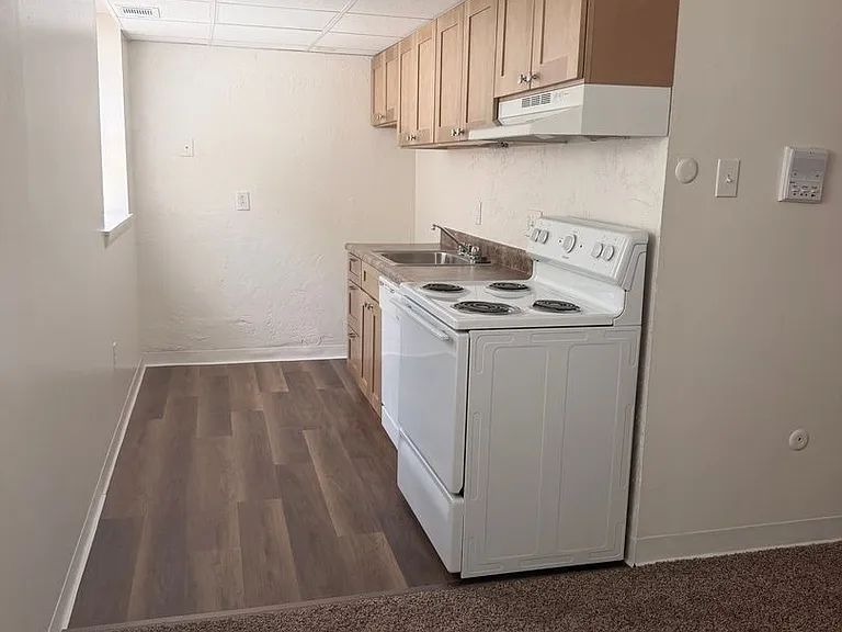 4909 Verona Road — Photo 1