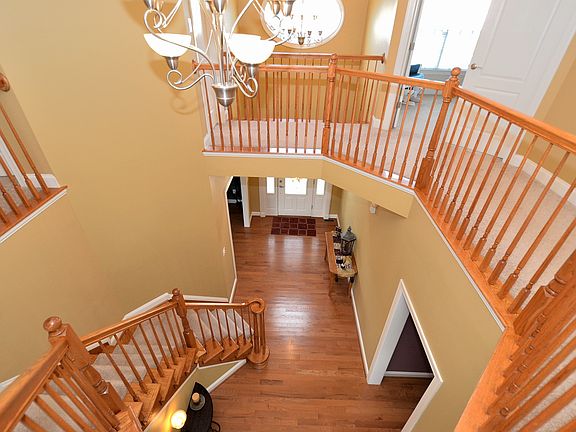 2nd image of 23629 Belmar Dr
