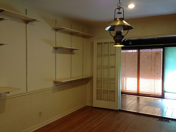 Dining room is open to living