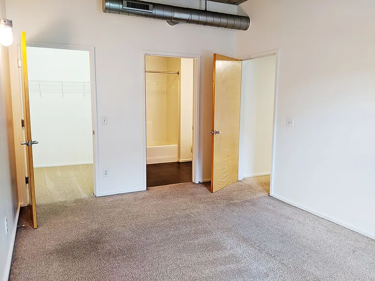 Mercury - Residential — Photo 152