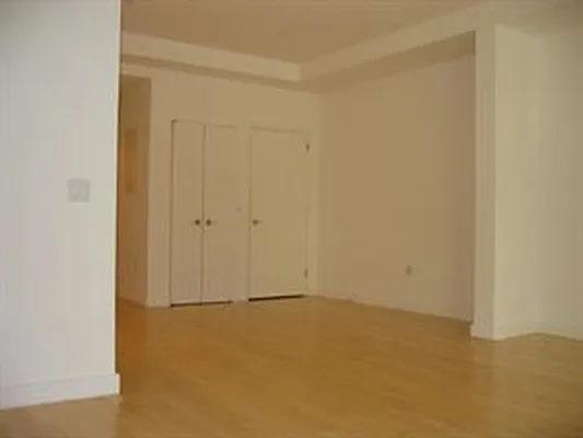 Rented by Douglas Elliman | media 21