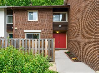 332 New Mark Esplanade, Rockville, MD 20850