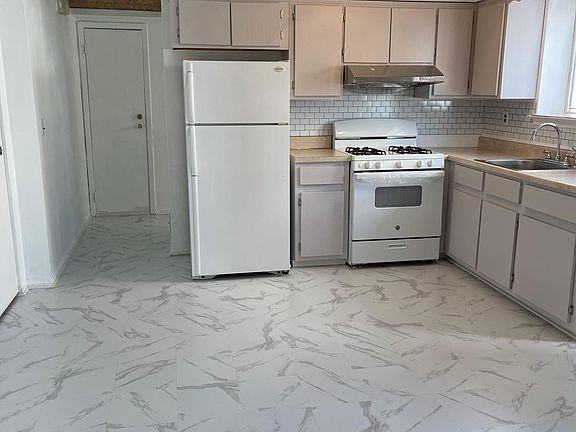 4th image of 53 Braisted Ave