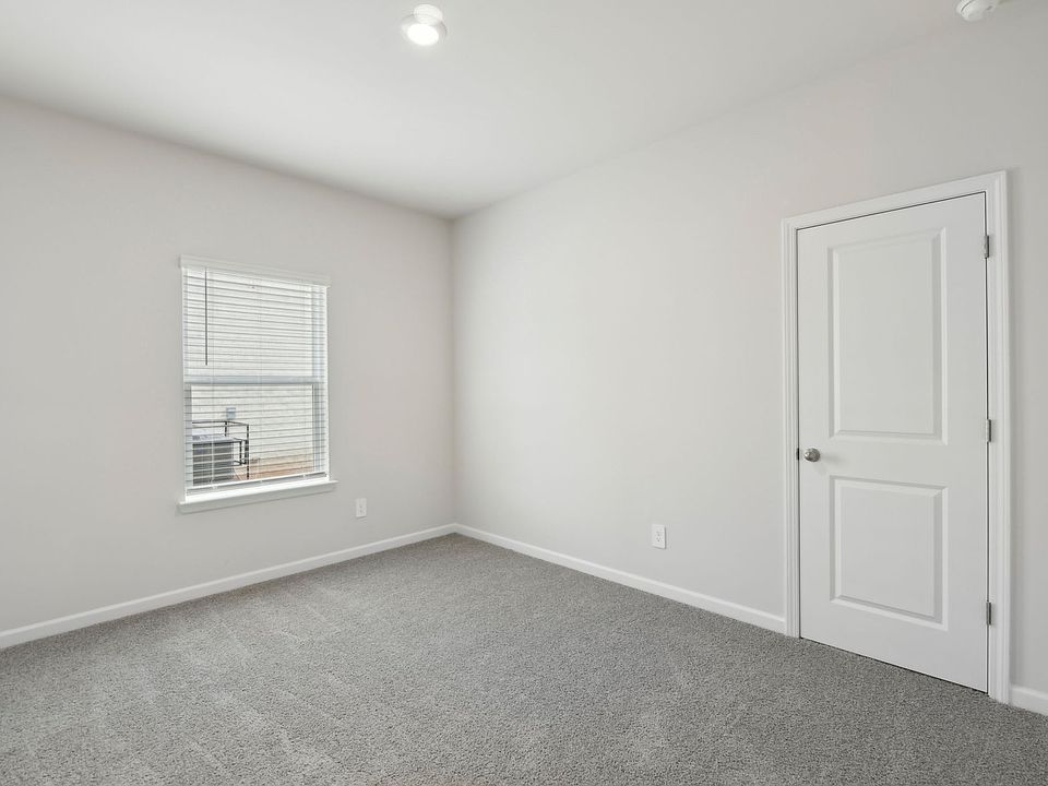 The Northbrook floorplan with the Distinct Gray interior package.