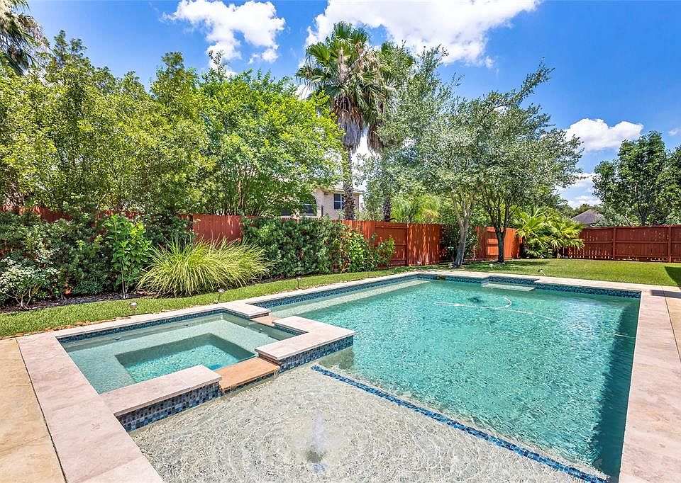 1st image of 6323 Concho Bay Dr
