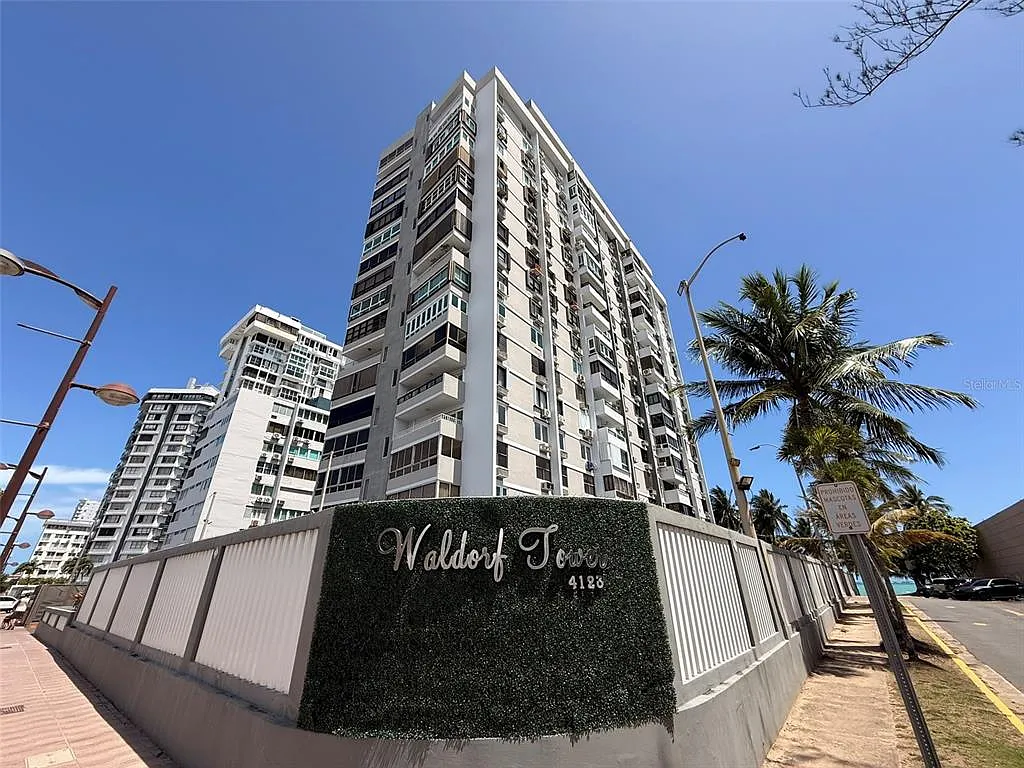 Building Photo - Waldorf Tower Ave. Isla Verde #804