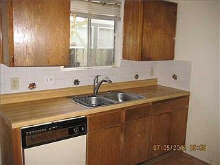 3rd image of 7400 Onion Creek Dr