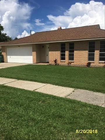 1st image of 4932 White Oak Dr