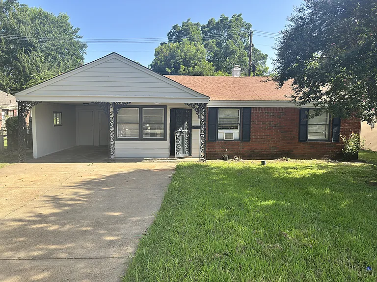 4742 Violet Ave — Photo 15