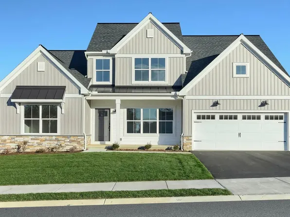 122 Alexandria Dr, Annville, PA 17003