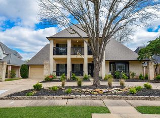 1910 Kingsmill Ln, Richmond, TX 77406