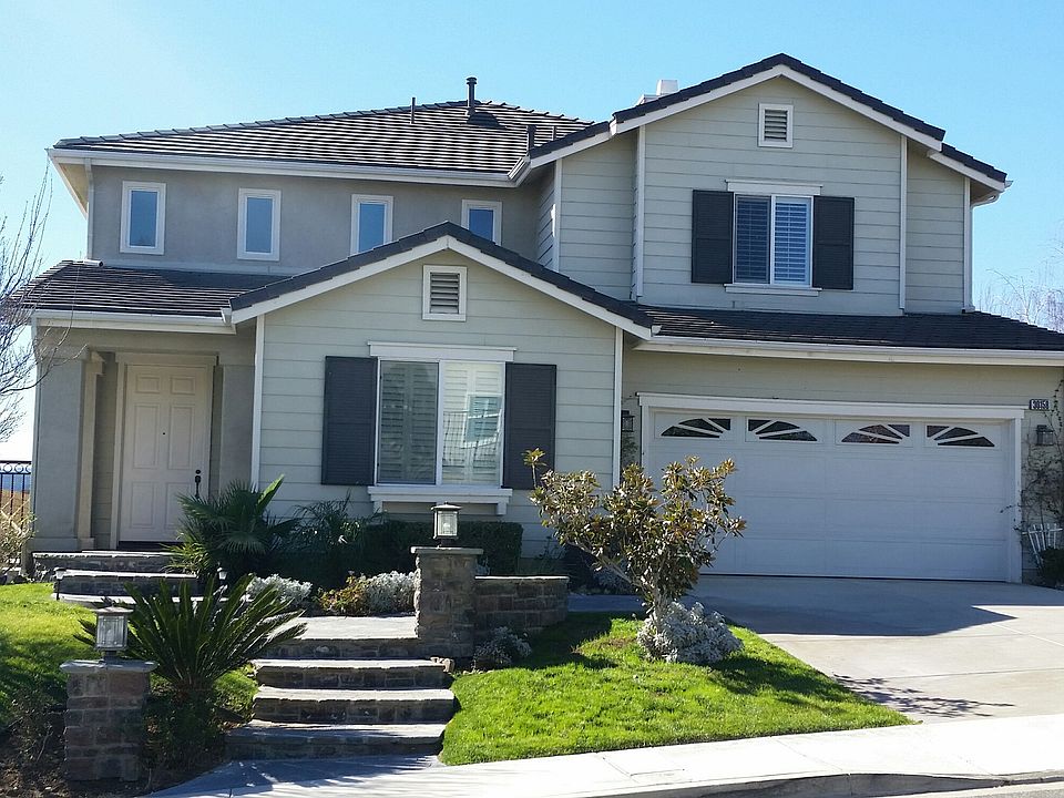 1st image of 30158 Cambridge Ave