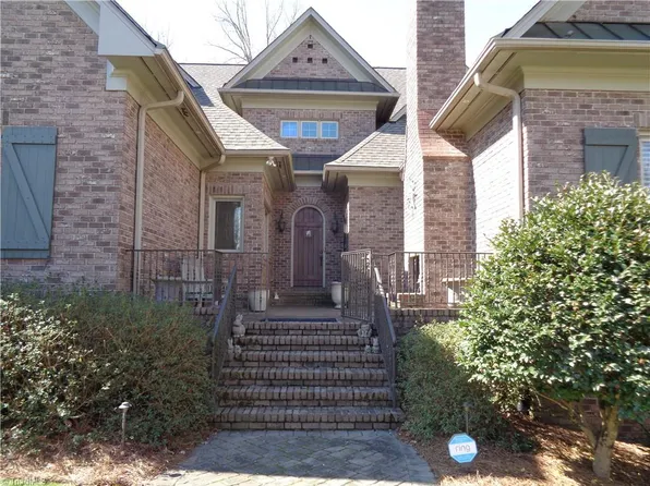 113 Judges Ct, Jamestown, NC 27282