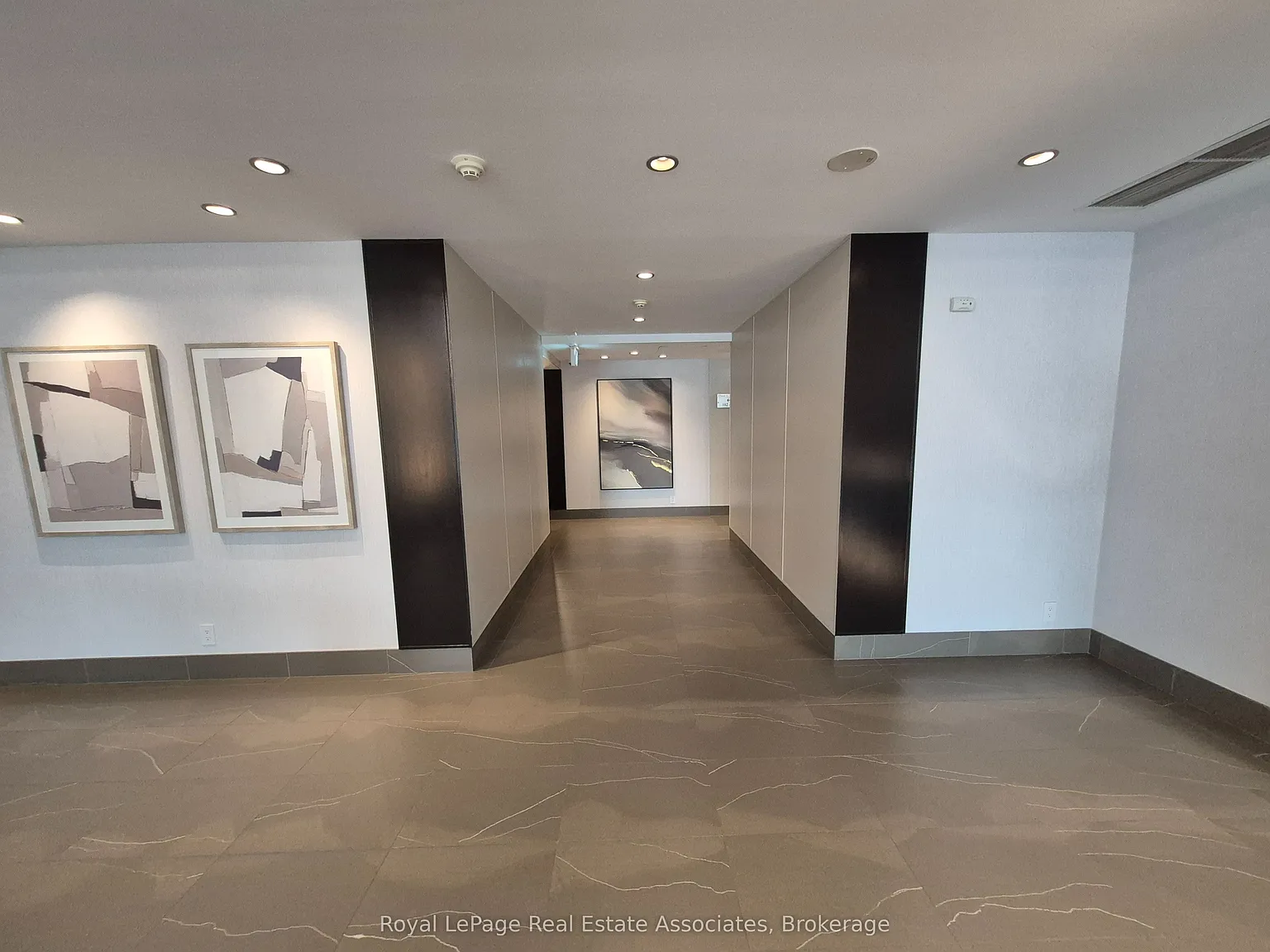 2 bed, $2,900 — Photo 2
