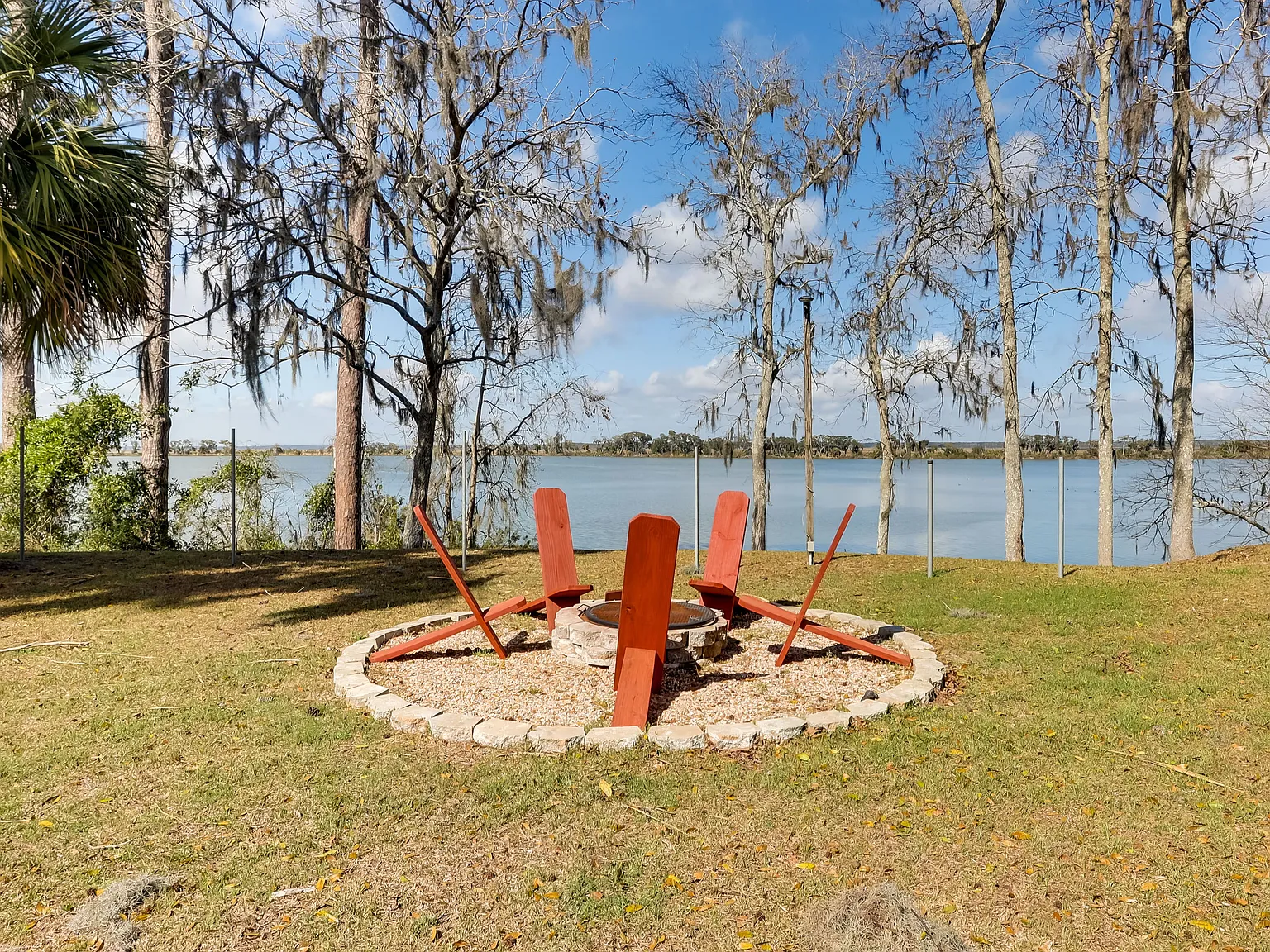 3 bed, 1104 sqft, $2,250 — Photo 1