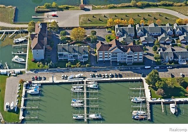 2nd image of 7001 Harbor Place Dr