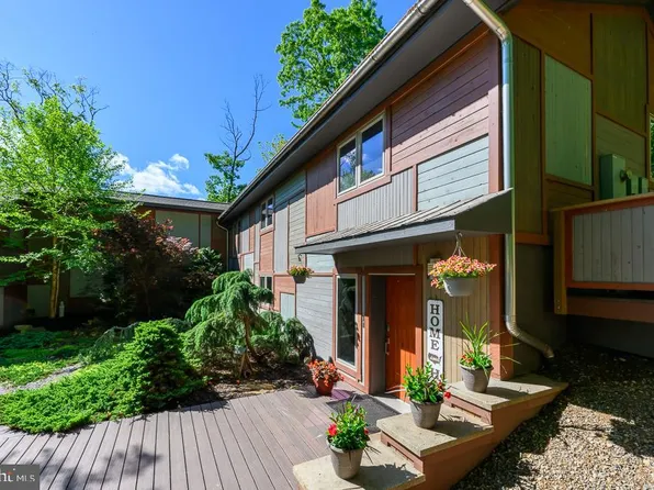 2804 Jackson Dr, Haymarket, VA 20169