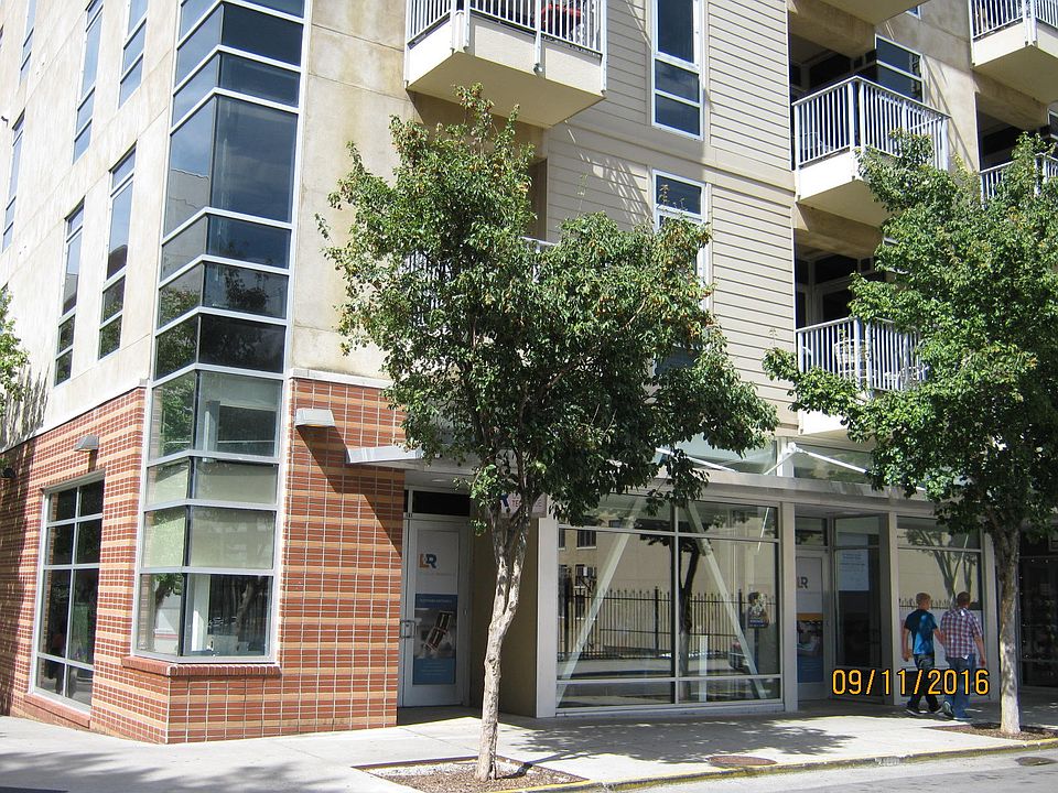1st image of 440 Walnut St Unit 304