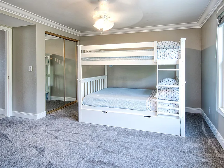 26032 Vista Dr E — Photo 11