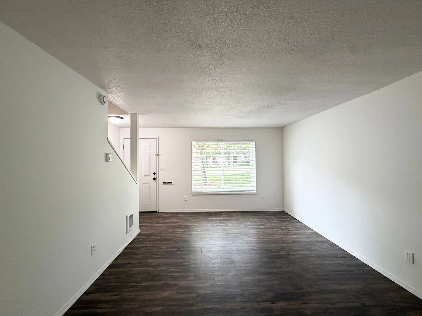 CCH5114--Apple Knoll Townhomes — Photo 4
