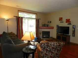 1823 E Racine Ave, Waukesha, WI 53186