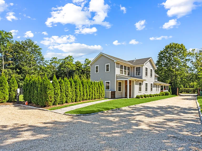 148 Montauk Hwy — Photo 32
