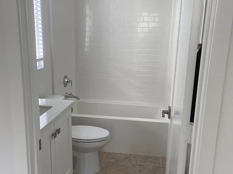 1896 S Westside Dr #70 — Photo 3
