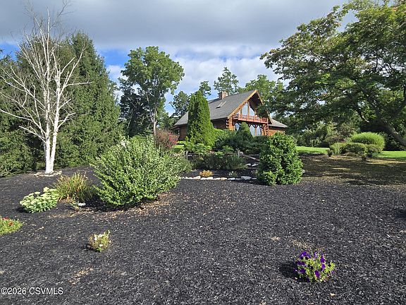 4th image of 737 Shuck Rd