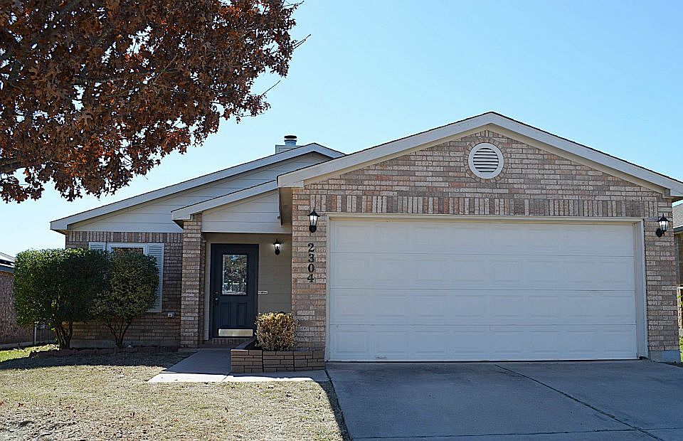 1st image of 2304 Price Dr