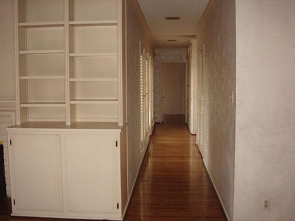 4th image of 2726 E Sunset Hill Dr