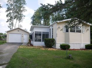 2539 Highland Trl, West Branch, MI 48661