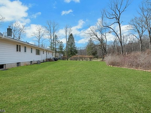 2nd image of 48 Gordon Rd