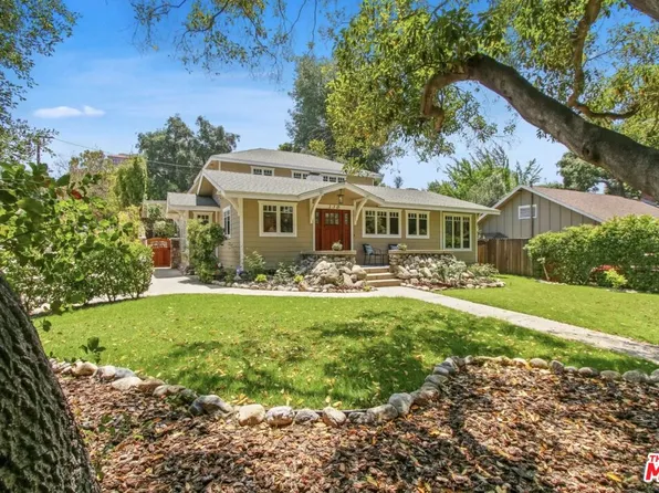 130 S Arroyo Blvd, Pasadena, CA 91105