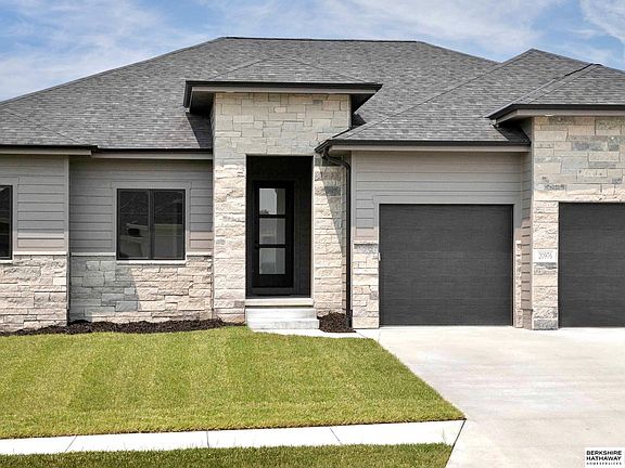 2nd image of 20976 Jaynes St