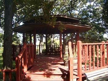 2nd image of 9901 Forest Ln