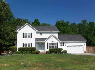 127 Grassy Pond Ln, Richlands, NC 28574