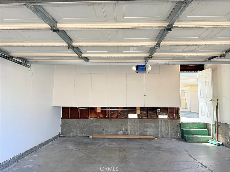 1620 Greenport Ave — Photo 21