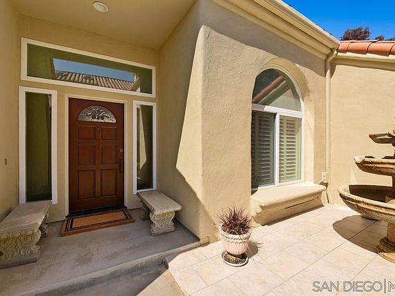 4th image of 12380 Avenida Consentido