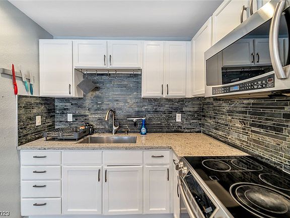 4th image of 2708 Beaver Creek Ct APT 202
