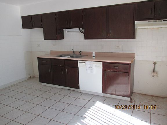 4th image of 19142 Pine Dr