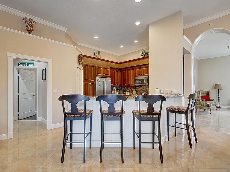 10207 Allamanda Blvd — Photo 16