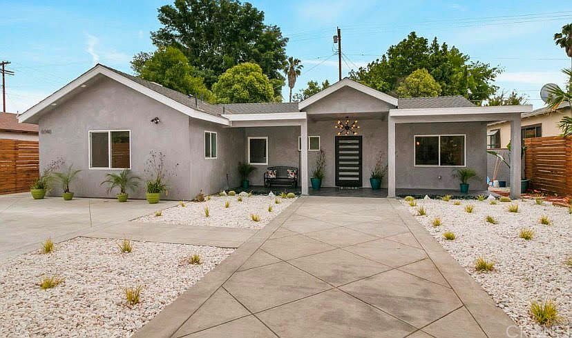1st image of 6046 Fallbrook Ave