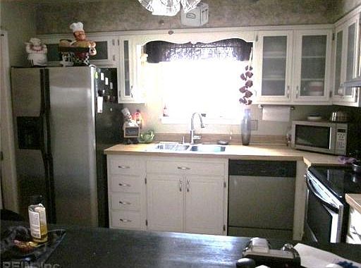 4th image of 2909 Dubois Pl