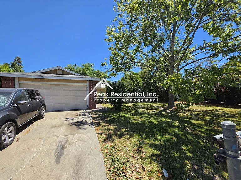 6491 Weatherford Way — Photo 3