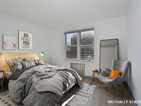 3rd image of 387 Avenue S #3A