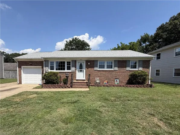 303 Nancy Dr, Hampton, VA 23669