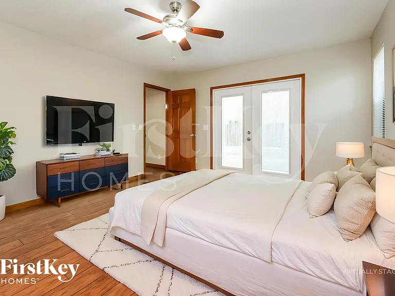 878 Daffodil Dr — Photo 11