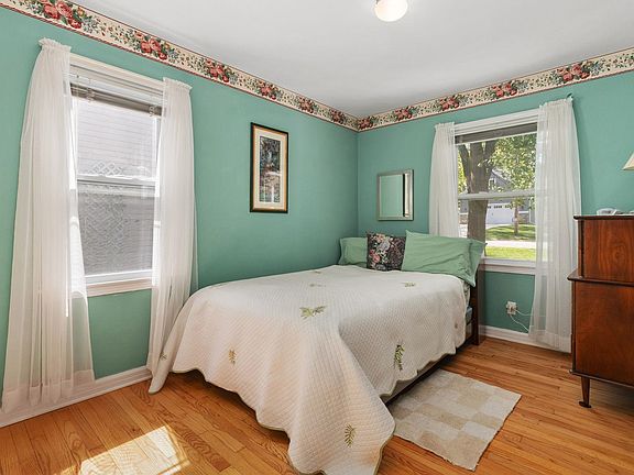 5th image of 1305 Wyldhaven Ave
