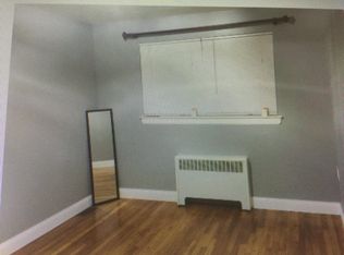 1120 E 221st St #3, Bronx, NY 10469
