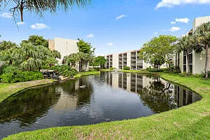 2 bed, 2.0 bath, 1183 sqft, $6,500 — Photo 2